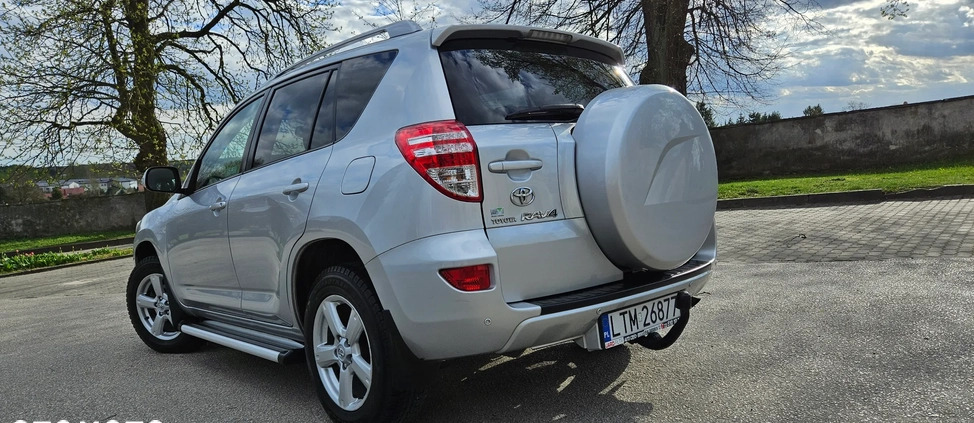 Toyota RAV4 cena 44999 przebieg: 218600, rok produkcji 2010 z Wisła małe 211